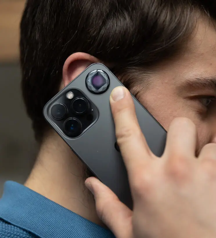 smartphone-with-bior-wave-on-ear